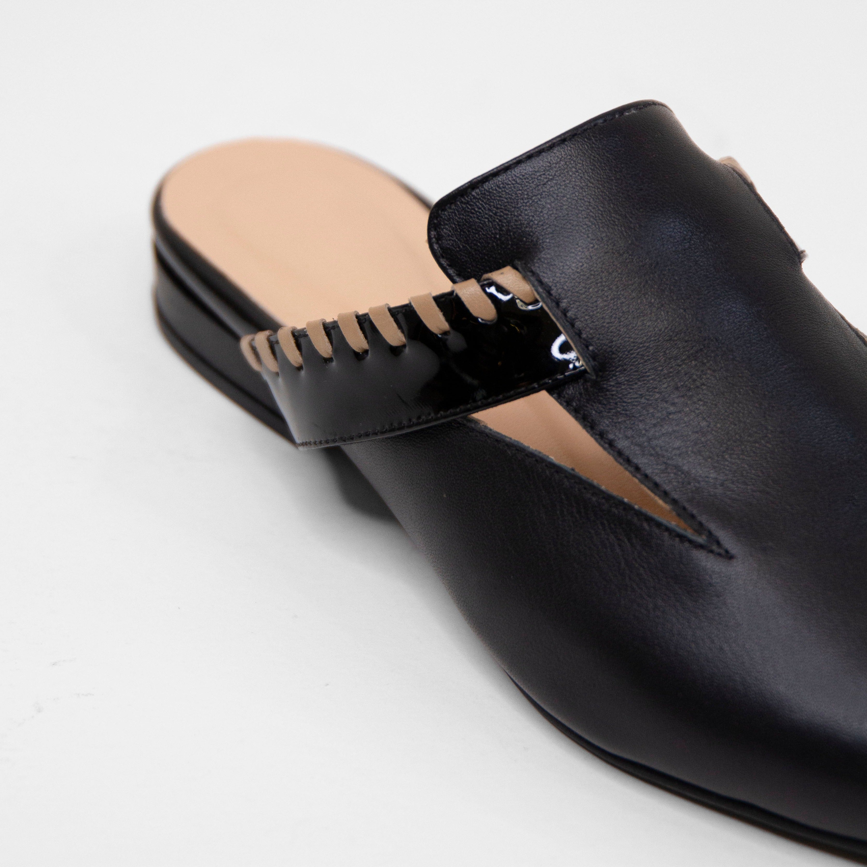Nala black mule - THUNA