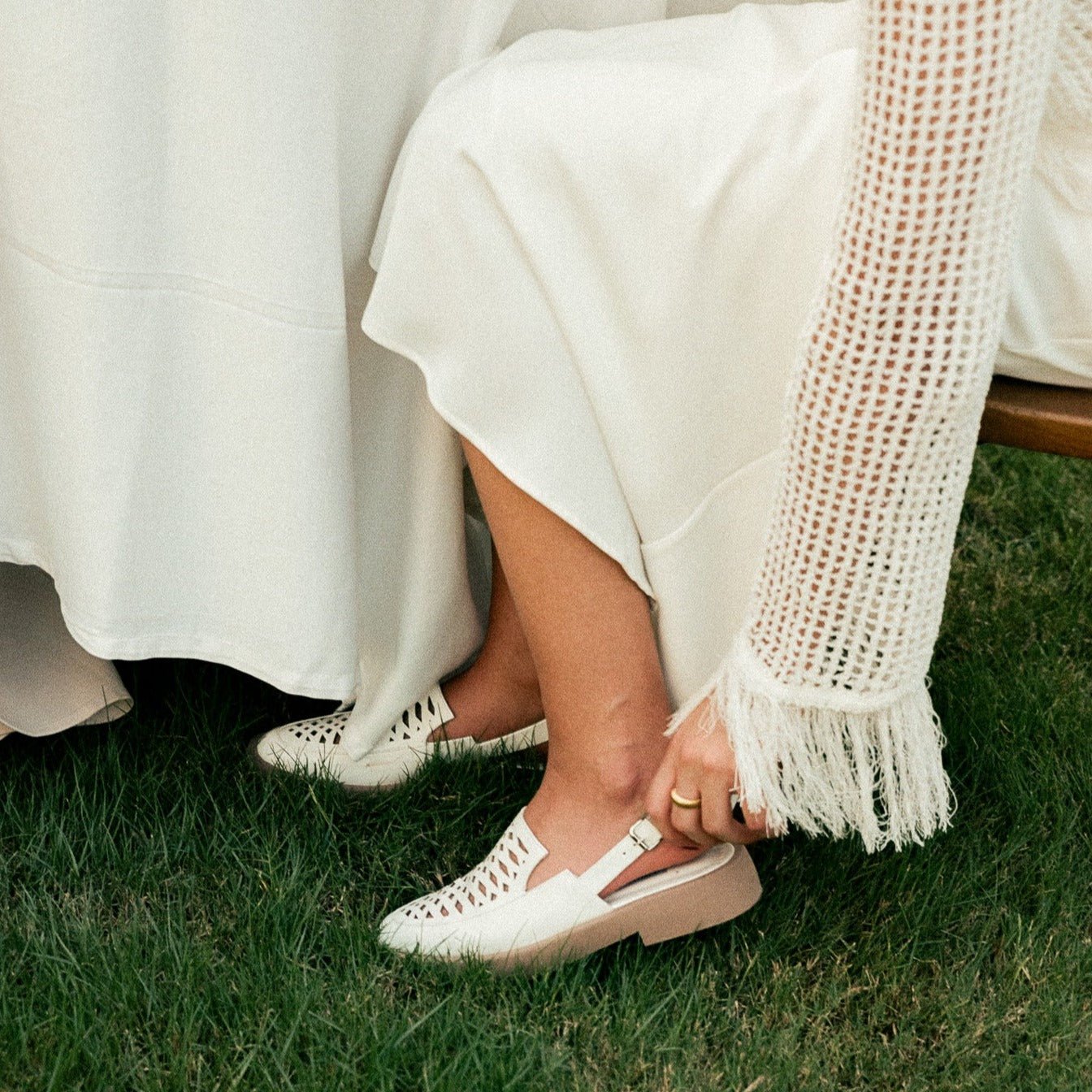 Kyla white sandal - THUNA
